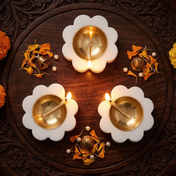 Daisy Bloom Marble Tealight Holder / Diya Set of 3