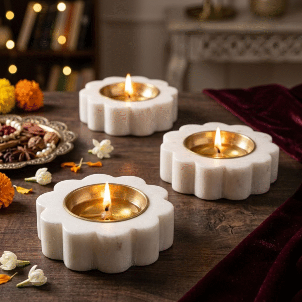 Scalloped Bloom Marble Tealight Holder / Diya set